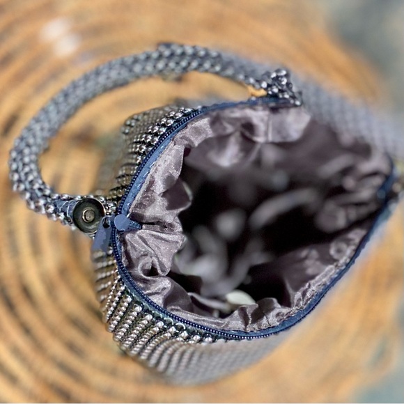 Small bag / wedding, theatre/ party/ etc - Picture 4 of 8